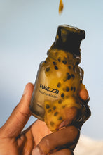 Carica l'immagine nel visualizzatore di Gallery, Passionfroudh Fugazzi foto flacone con maracuya